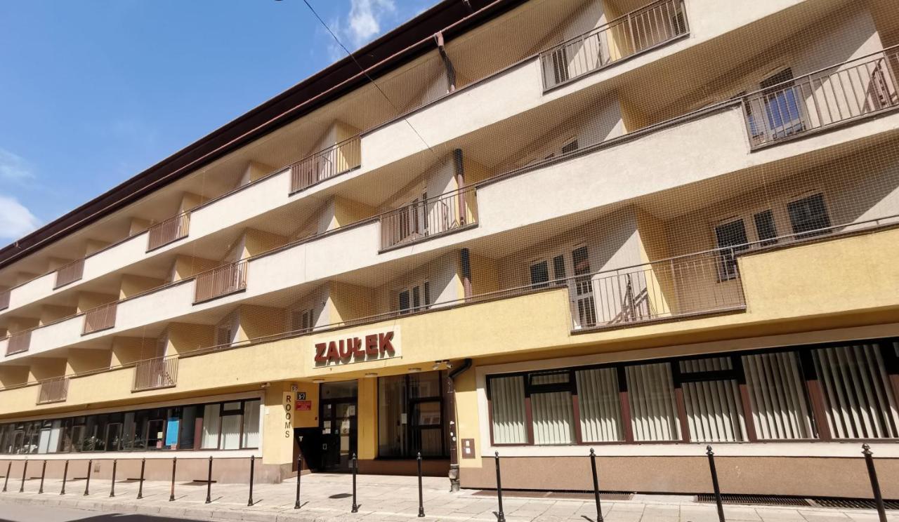 Dom Studencki Zaulek Hostel