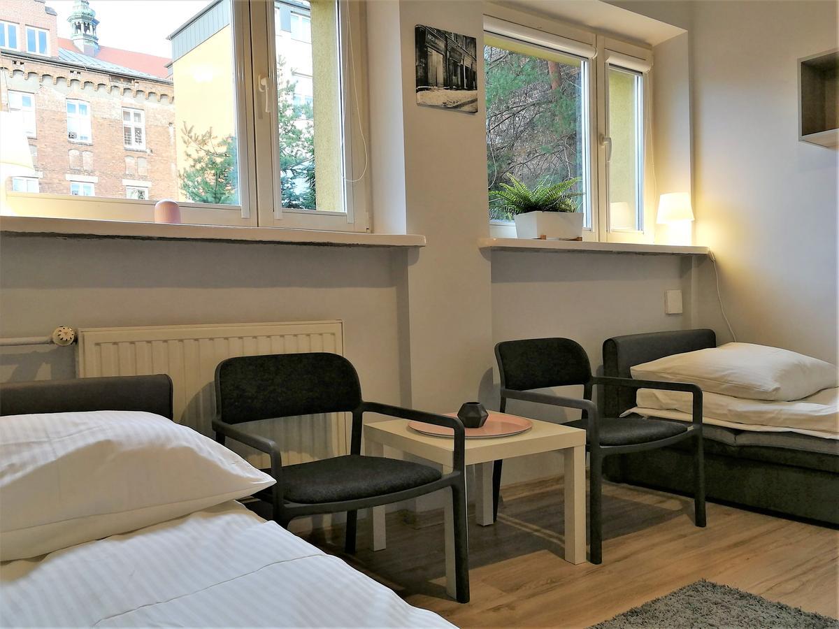 Dom Studencki Zaułek Hostel *