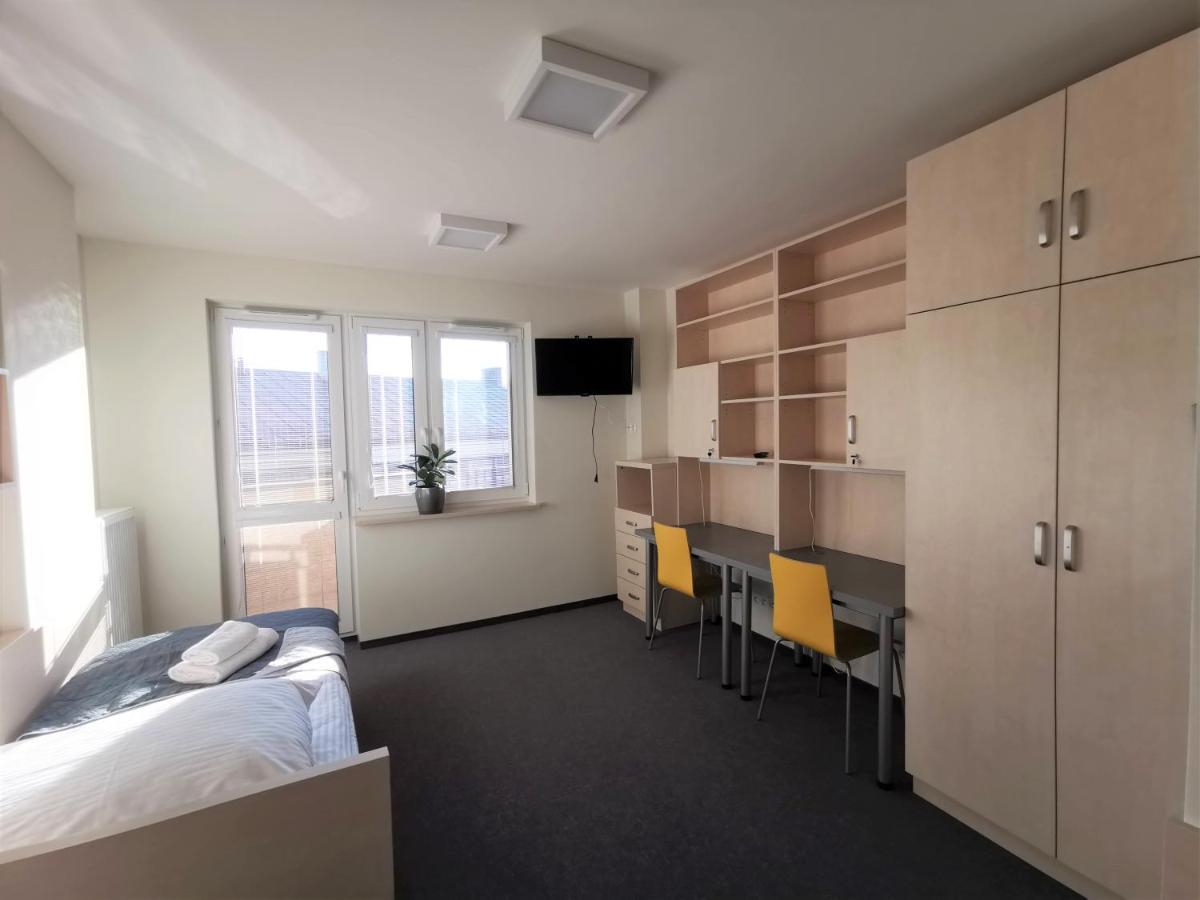 Hostel Dom Studencki Zaułek *
